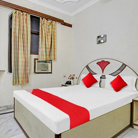 Hotel O Rak International New Delhi Bagian luar foto