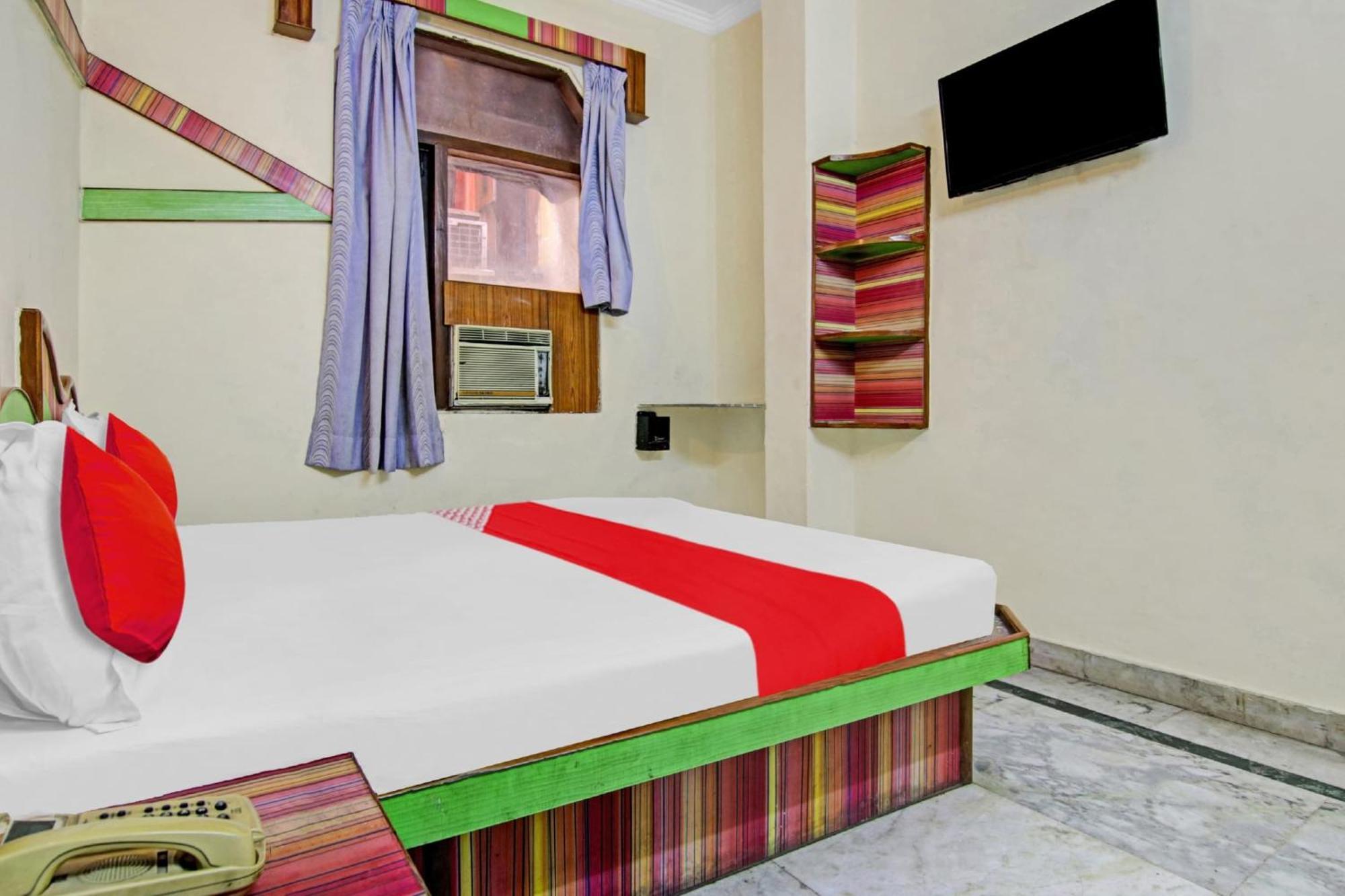 Hotel O Rak International New Delhi Bagian luar foto