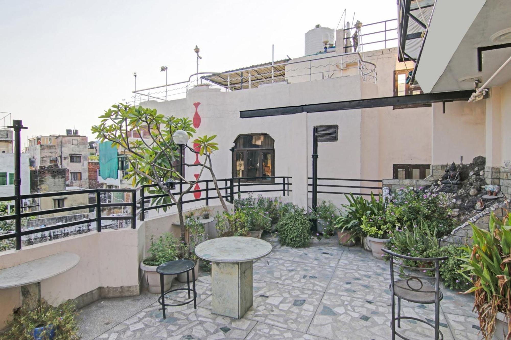 Hotel O Rak International New Delhi Bagian luar foto